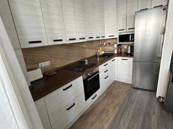 Продаж 3-кімнатної квартири в ЖК Петрівський квартал Святопетровское