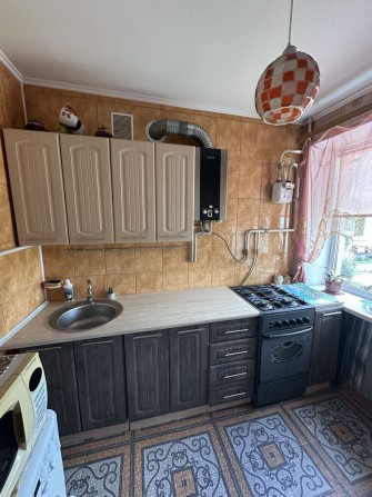 Квартира 1-кімнатна з меблями район каштани - фото 1