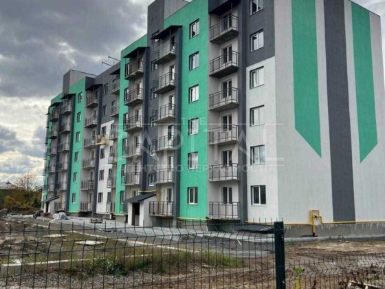 Продаж двокімнатної квартири Макарів Бучанський район газ Макарів