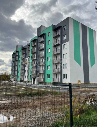 Продаж двокімнатної квартири Макарів Бучанський район газ - фото 1