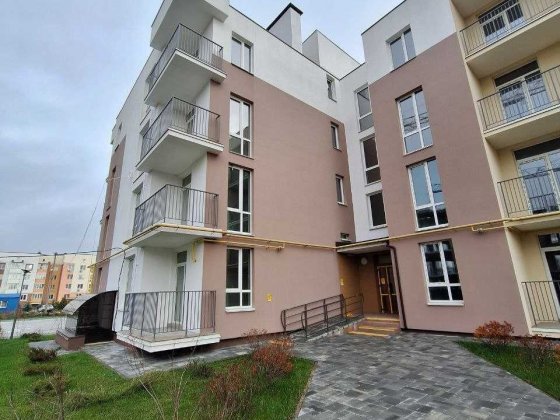 Однокімнатна квартира з балконом в зданому будинку! Є газ! Немішаєве