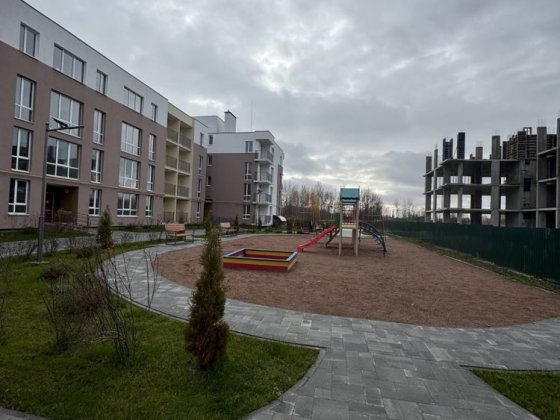 Готова однокімнатна квартира 35 м2, податок 2%, держ програми так! Газ Немішаєве