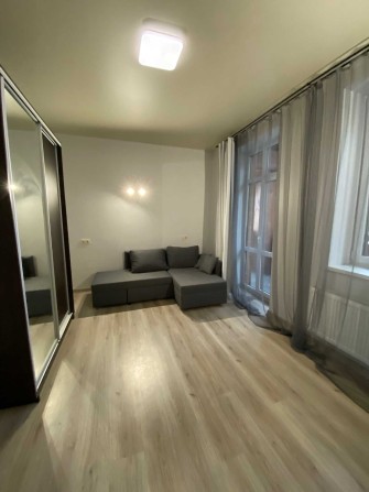 Продаж 1-нокімнатної квартири + мансарда , Зазим,є, ЖК"Десна". - фото 1