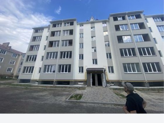 Терміново продам квартиру 42.3  м3 ЖК Гранд Віллас.Михайлівка Рубежівк Михайловка-Рубежовка