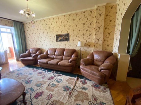 3 кімнатна квартира вулиця Гайок Фурсы