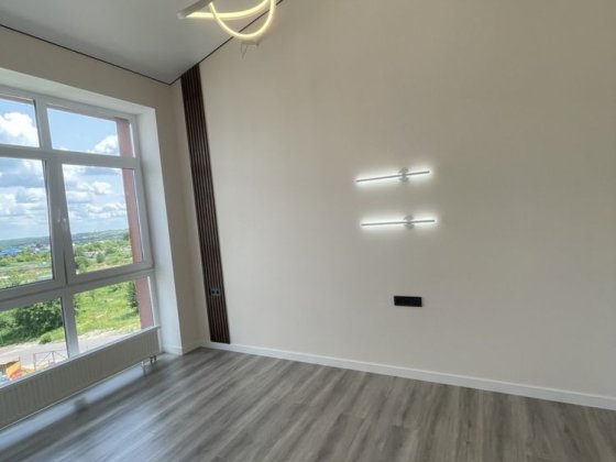 Продаю 2-к з ремонтом 10хв до м.Теремки, ВДНГ, парк Феофанія Хотов