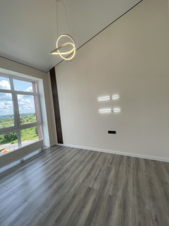 Продаю 2-к з ремонтом 10хв до м.Теремки, ВДНГ, парк Феофанія - фото 1