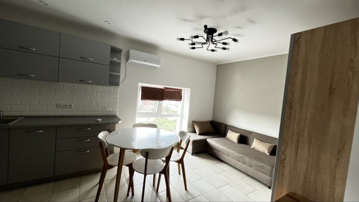 Продаж квартири 3х кім 55м2 Партизанська 1а с. Хотів - фото 1