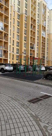 Продаж квартири з ремонтом - фото 1