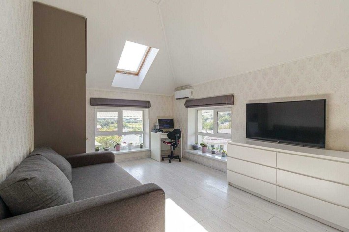 Продаж двокімнатної  квартири 55 м.кв. в ЖК Хотів - фото 1