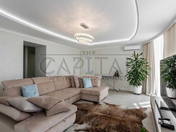 Продаж квартири, ЖК "Чайки", с. Чайки, вул. Валерія Лобановського Чайки