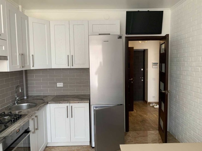 Продам 1к квартиру у Винниках - фото 1