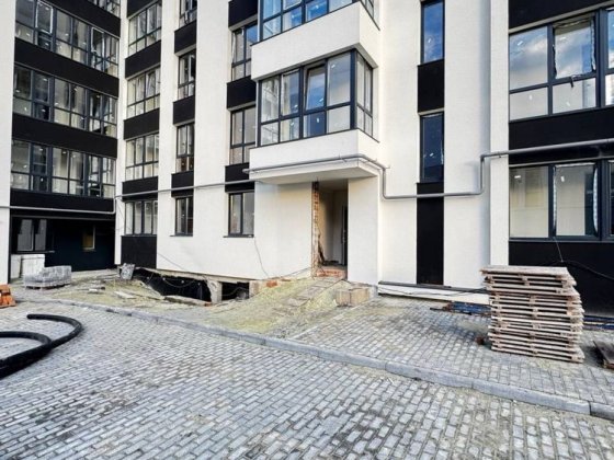 Продаж квартири у збудованому будинку Солонка