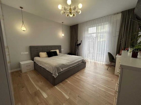 Продаж 2-к. квартири ЄВРОРЕМОНТ 76/57/18м² ЖК Флоренція 128999$ Винники