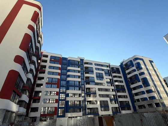 Продаж 2-кім. квартири 75 м Трускавецька-Пулюя Сокольники