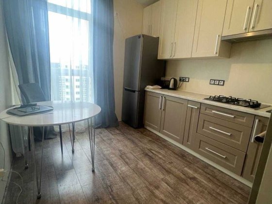 Продаж 2-кімнатної квартири з євроремонтом у Винниках, вул. Кільцева Винники