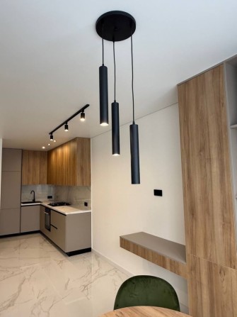 Продаж квартири з ремонтом та меблями - фото 1