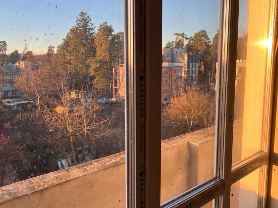 Продається  2 кім. квартира в Брюховичах по вул. Ясна (дворівнева) Брюховичі