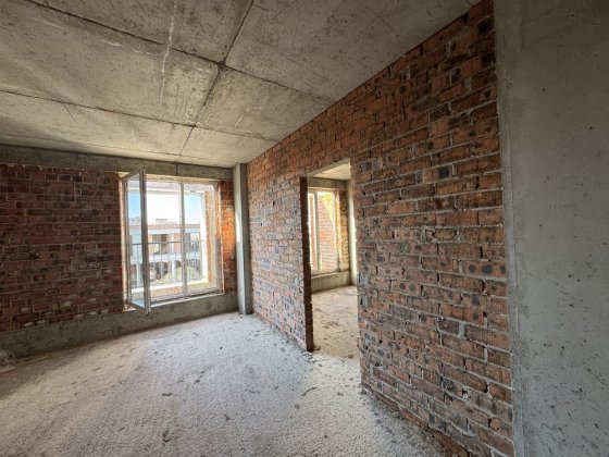 РОЗТЕРМІНУВАННЯ.Будинок з фасадом,жк на Спортивній,Сокільники,750$ м2 Сокольники