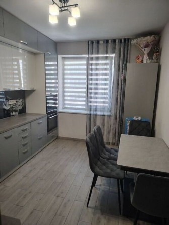 Продаж 1км.кварт.44.5м2 в новобудові з меблями і технікою у Винниках - фото 1