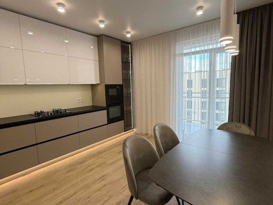 Продаж 2 кім. кв. з ремонтом ЖК Continent Style, кінець Тролейбусної Сокольники