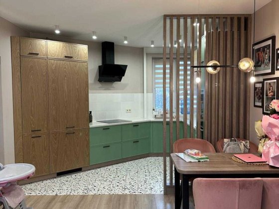 Продаж 2 кімнатної квартири з ремонтом, м. Пустомити Пустомыты