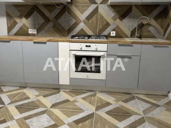 Продаж просторої 3-кімнатної квартири в ЖК "Сонячний край"! Зимна Вода