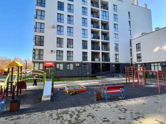 Продаж елітний Пентхаус Глобус +  тераса Зубра