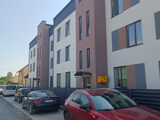 Продаж 3 кімнатної квартири Винники.Львів.Зданий та заселений будинок Винники