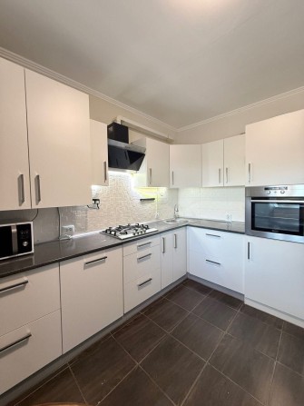 Продаж дворівневої квартири Винники вул. Сухомлинського, 14 - фото 1