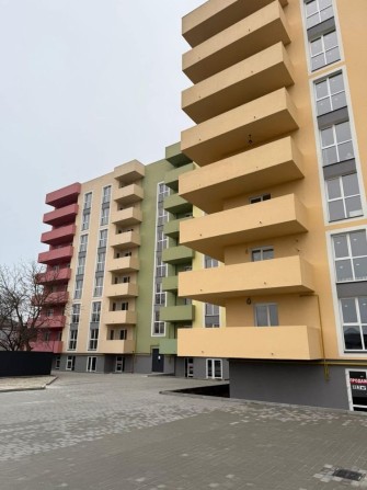 Продається 1-кім квартира в новобудові Чорновола8К Городок Переуступка - фото 1
