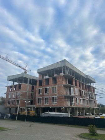 Продаж 2 кім. квартири пл. 72 м2 пов 2/5 Сокільники вул. Д.Галицького - фото 1