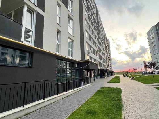 Продаж 1кім. квартири 56кв.м., новобуд з ремонтом вул.Трускавецька Сокольники