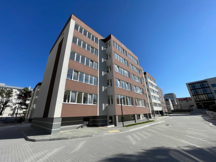 Продам дворівневу квартиру 93.54 кв.м. м. Новояворівськ!!! - фото 1