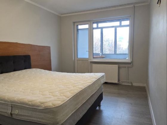 Продаж три кімнатної вул. Наукова Скнилов