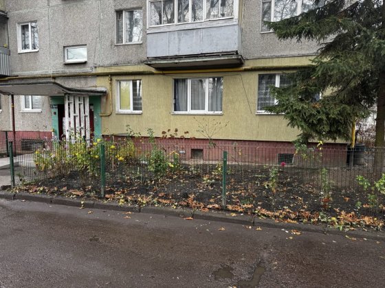 Квартира трикімнатна 46,6 м.кв Скнилов