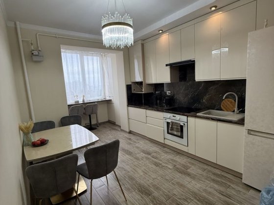 Продаж квартири від вдасника Скнилов