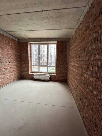 СВОЯ большая ЕВРОДВУШКА у моря Парк Фонтанов - фото 1