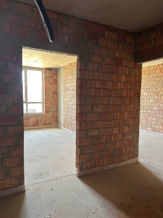 Шикарная 2к возле моря в Кирпичном доме - фото 1