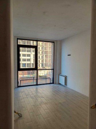 СРОЧНО_2-к кв.с ремонтом в ЖК Авторский квартал. Рядом море _2/11_ТОРГ - фото 1