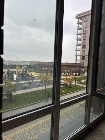 Просторная 1к 48.7 метров Парк Фонтанов. Рядом пляж, парк - фото 1