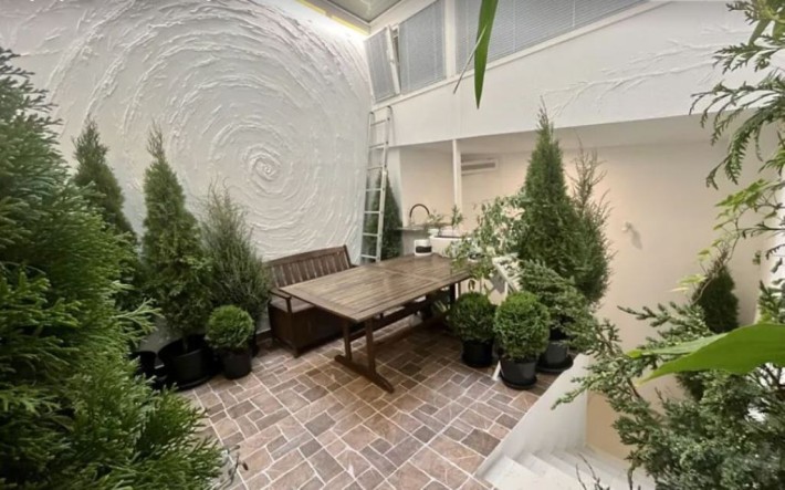 Продаж ексклюзивної 2-х рівневої 5-кімнатної квартири із зимовим садом в самому центрі і серці Києва - фото 1