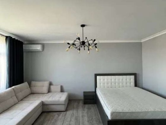 Продаж 1-к квартири р-т Берестейський буд.71а Киев