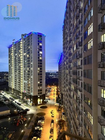 Продам 2 комн ЖК 47 Жемчужина! Сданный дом! Кадорр Поселок Котовского - фото 1