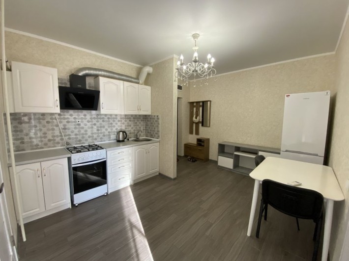 2-комнатная квартира с новым ремонтом — заходи и живи! от хозяина - фото 1