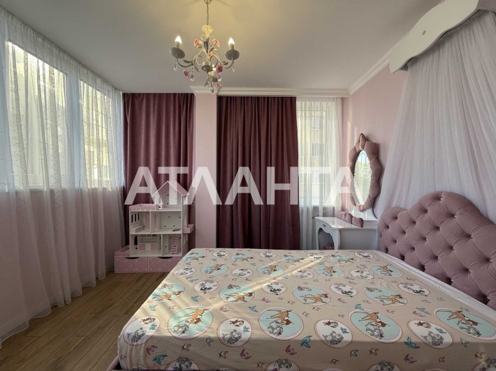 Продам 3-комнатную квартиру с Ремонтом и Мебелью АГВ ЖК Мариинский - фото 1