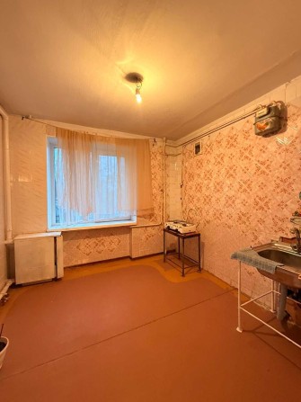 Продам в Аккарже(возле ЖК Мариинский) 3 комнатную квартиру - фото 1