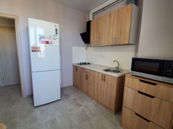 Продам однокомнатную квартиру с гардеробной, жк 7 небо Авангард