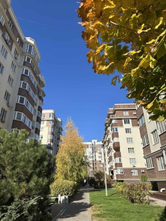 Продажа 2-комн. квартиры в ЖК "Золотая Эра", Крыжановка (3-231-103) - фото 1