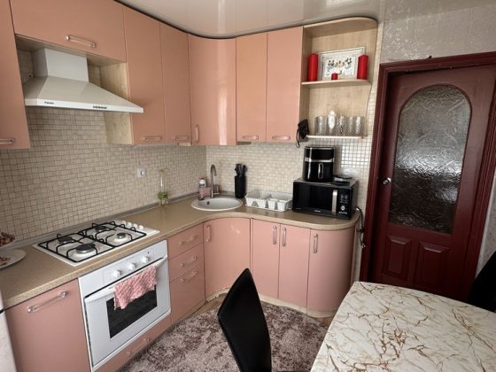 Продам 2-х комнатную квартиру на Ленпоселке ( ул. Магистпальная ) Авангард